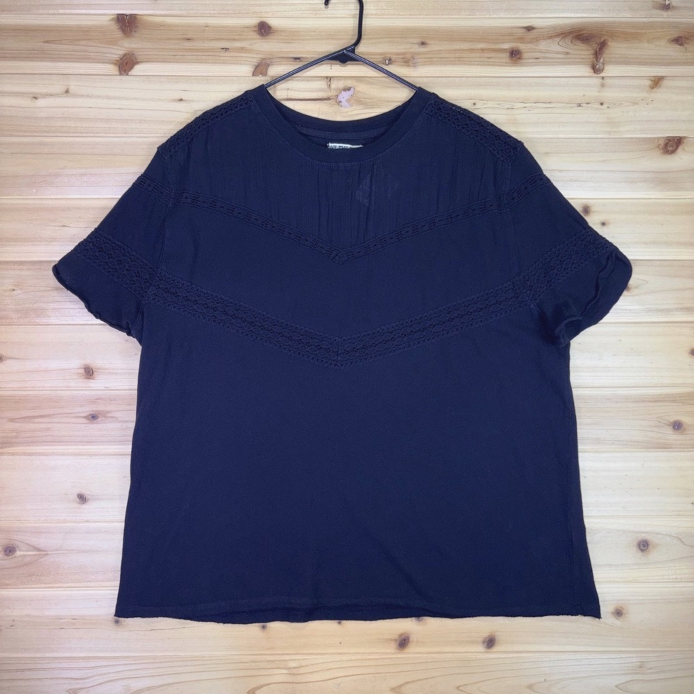 NEW We The Free Shirt Womens Small Black Dorothy Tee Lace Embellished Blouse